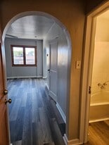 1525 University Ave in Green Bay, WI - Building Photo