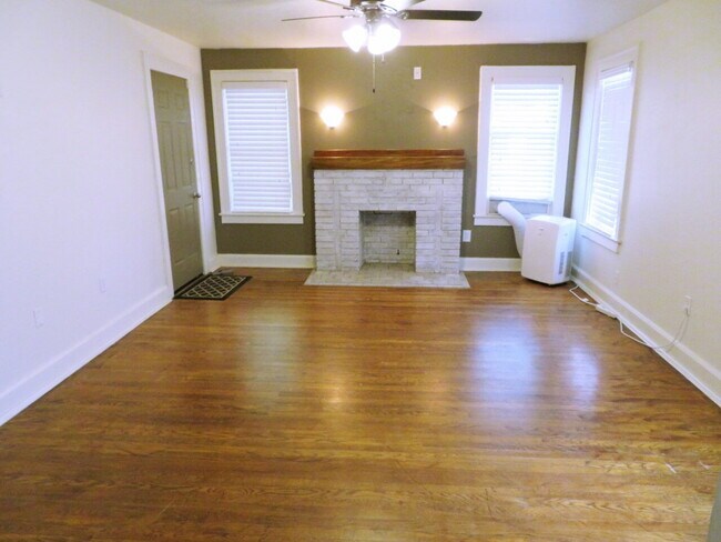 2118 27th St in Lubbock, TX - Building Photo - Building Photo