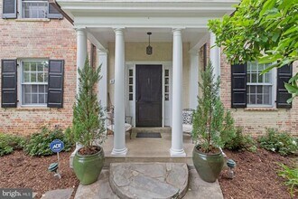 3273 Worthington St NW in Washington, DC - Building Photo - Building Photo