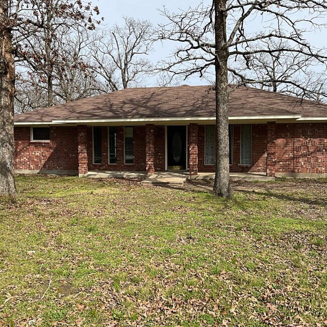 property at 170 Co Rd 2923