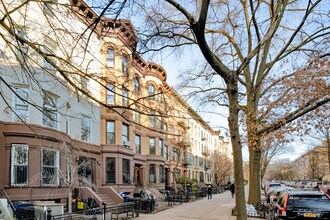 409 3rd St in Brooklyn, NY - Building Photo - Building Photo