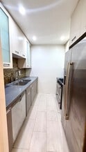 6244 Morse Ave, Unit 5244 in North Hollywood, CA - Building Photo - Building Photo