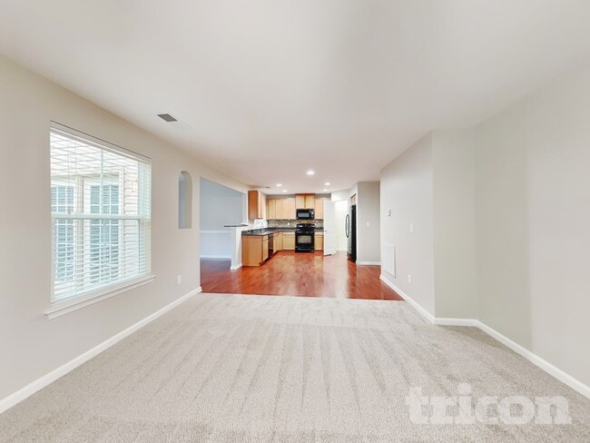 7690 W Berkeley Rd in Denver, NC - Building Photo - Building Photo