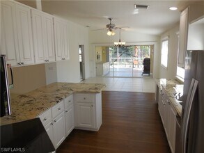 4823 Lasqueti Way in Naples, FL - Building Photo - Building Photo