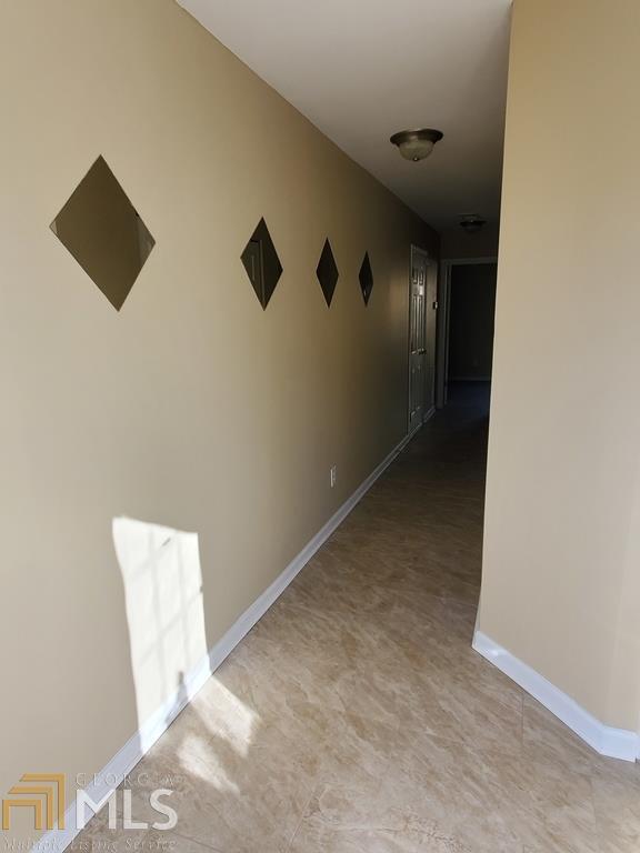 6386 Redan Square in Lithonia, GA - Foto de edificio - Building Photo