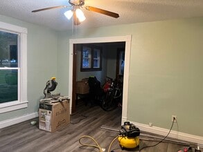 407 N Olive St in Jefferson, IA - Building Photo - Building Photo