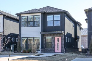 103 N Atlanta St in Owasso, OK - Building Photo