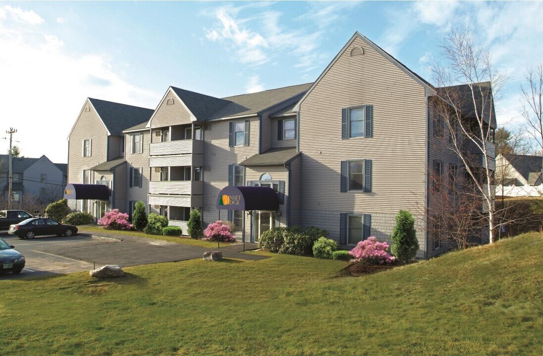 173 Eastern Ave in Manchester, NH - Building Photo