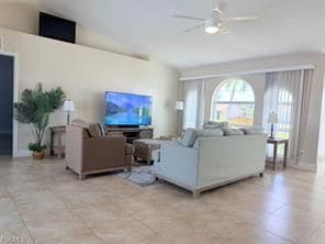 2937 SW 8th Pl in Cape Coral, FL - Foto de edificio - Building Photo