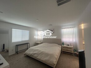 854 Benning St in Henderson, NV - Building Photo - Building Photo
