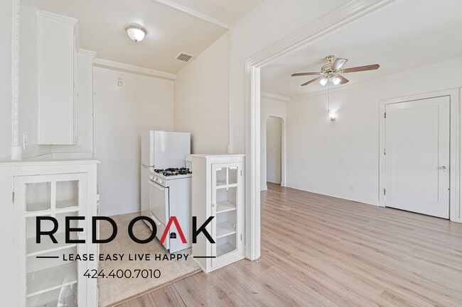 3918 Beverly Blvd in Los Angeles, CA - Building Photo - Building Photo