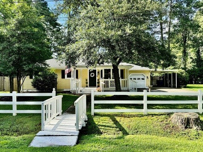 property at 1001 Tulip Dr