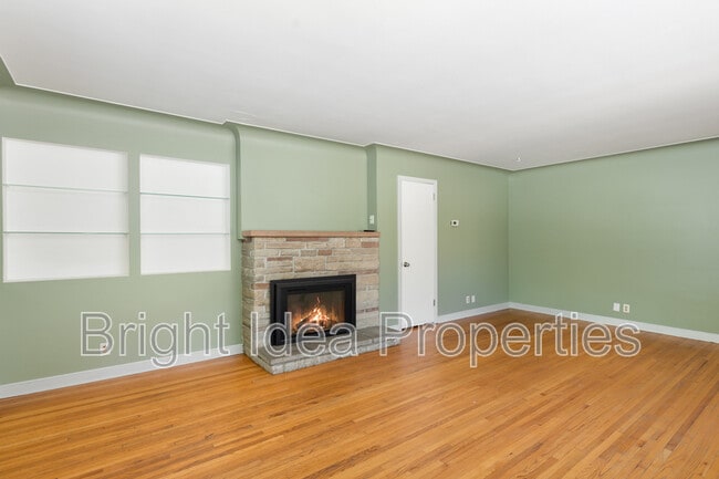4950 Sheridan Ave S in Minneapolis, MN - Building Photo - Building Photo
