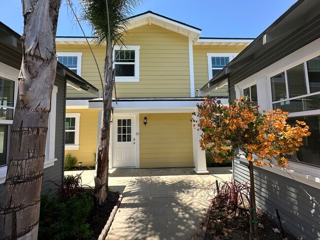 616 S Van Ness Ave, Unit 616 A