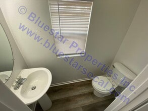 15096 Roan Cir in Victorville, CA - Building Photo - Building Photo