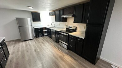 415 SW 7th St in Pendleton, OR - Building Photo - Building Photo