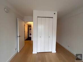 East 39th Street in New York, NY - Building Photo - Building Photo