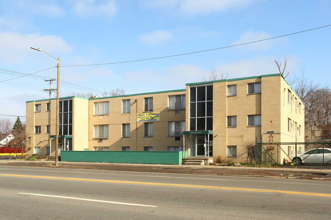 Worthfield Apartments in Detroit, MI - Building Photo