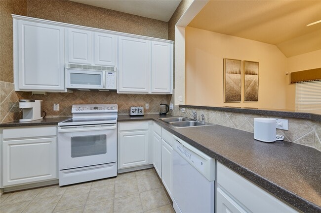 property at 22 W Greenhill Terrace Pl