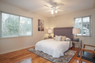 3914 Gilbert Dr in Shreveport, LA - Foto de edificio - Building Photo