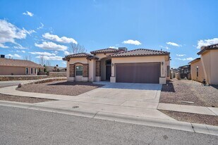 14532 Christian Castle in El Paso, TX - Building Photo