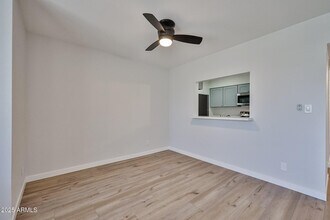 240 Old Litchfield Rd-Unit -207 in Litchfield Park, AZ - Building Photo - Building Photo