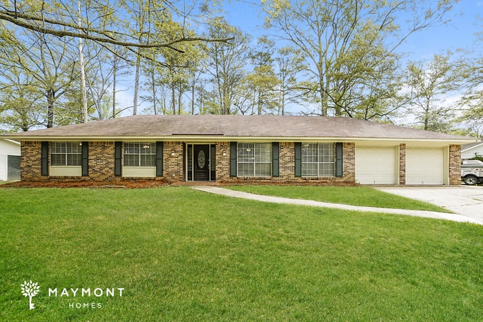 72 Fern Valley Rd in Brandon, MS - Building Photo