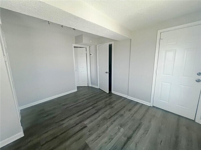 1198 Sims St SW in Atlanta, GA - Building Photo - Building Photo