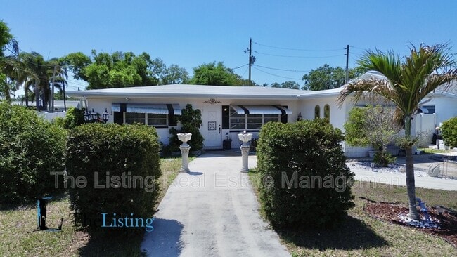 4518 15th Ave N in St. Petersburg, FL - Building Photo - Building Photo