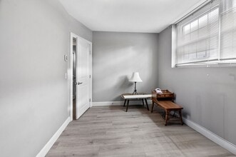 47 Alvarado Ave in Worcester, MA - Foto de edificio - Building Photo