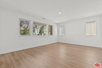 20723 Deer Grass Ct in Los Angeles, CA - Building Photo - Building Photo