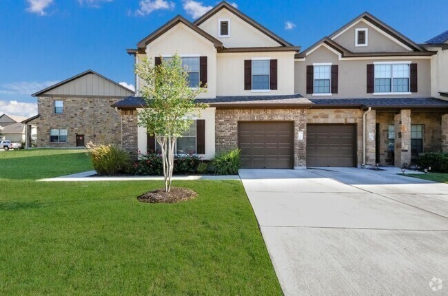 1900 Little Elm Trail