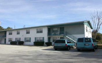 Merrill Oaks Apartments in Jacksonville, FL - Building Photo - Building Photo