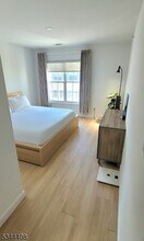 7 Soho Dr in Jersey City, NJ - Building Photo - Building Photo