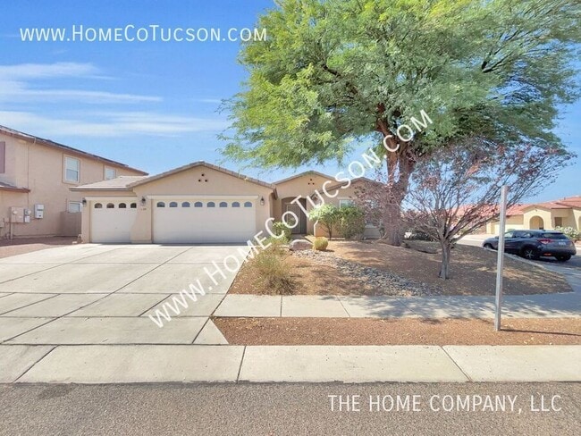 property at 3518 E Canter Rd
