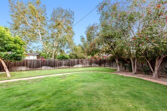 5865 Vesper Ave in Los Angeles, CA - Building Photo - Building Photo