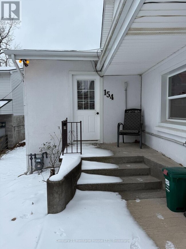 property at 154 Ridge Rd N