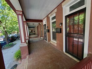 2744 Maryland Ave in Baltimore, MD - Building Photo - Building Photo
