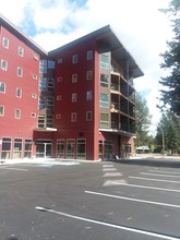 Lake Drive Lofts in Coeur d'Alene, ID - Building Photo - Building Photo