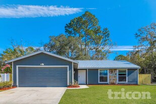 3183 Bee St E in Orange Park, FL - Building Photo