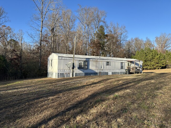 1029 Union Hill Church Rd in Falkville, AL - Building Photo - Building Photo