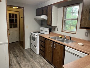 1004 S Juniper St in Kannapolis, NC - Building Photo - Building Photo