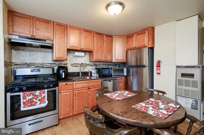property at 130 Roberta Jean Ave
