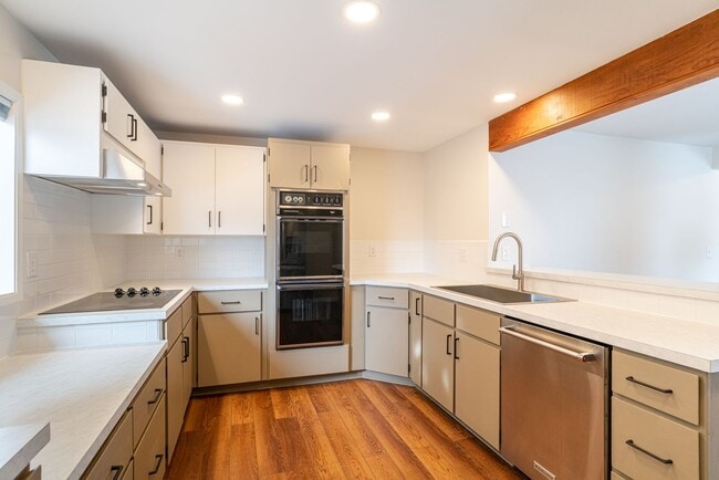 1010 Cascade St in Wenatchee, WA - Building Photo - Building Photo