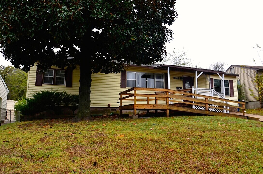 4538 S 23rd W Ave in Tulsa, OK - Building Photo