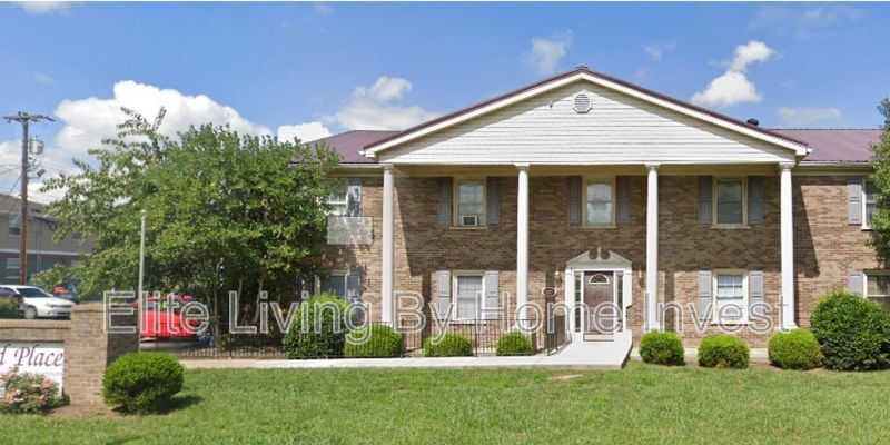 1586 Martha Ct in Lexington, KY - Building Photo