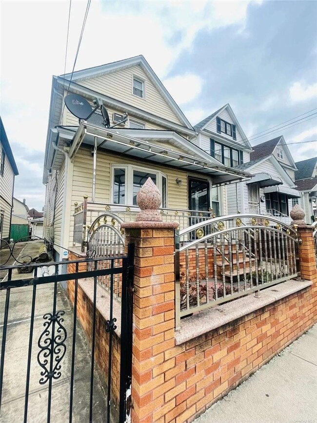 property at 101-17 131st St