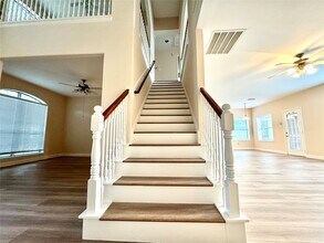 1818 Maidenhair Ln in Sugar Land, TX - Building Photo - Building Photo