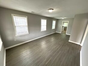 2156 Stovall Ave in Memphis, TN - Building Photo - Building Photo