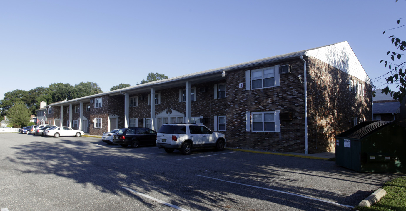 Wheat Manor Apartments in Minotola, NJ - Building Photo